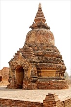 Pagoda with circular reliefs