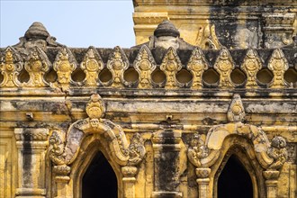 Maha Aungmye Bonzan Monastery built of bricks and stucco