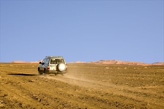 Jeep in the desert at Erg Chebbi