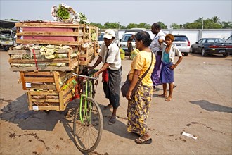 Transport on cycle rickshaw
