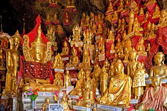 Pindaya Cave with over 8000 Buddha statues