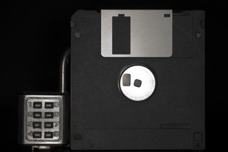 Floppy disc with combination lock