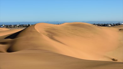 Swakopmund between sand dunes and the Atlantic Ocean