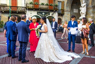 Wedding party in Piazza Vecchia