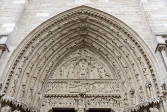 Detail of the main portal of Notre Dame Cathedral
