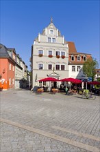 Herderplatz with gastronomy