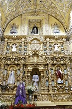Decorated interior of the church San Francisco de Acatepec