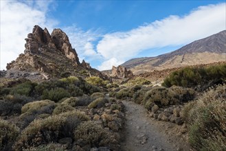 Roques de Garcia hiking trail