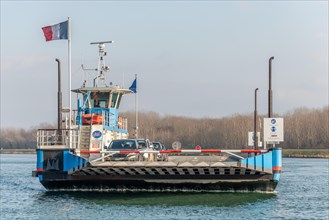 Rhinau-Kappel ferry