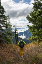 Hikers at Huntoon Point