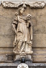 Statue representing summer season at Fountain of Quattro Canti