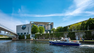 Police boat patrolling on the Spree at the Federal Chancellery