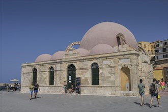 Kioutsouk Hassan Mosque in the Venetian Port
