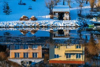 Reflection at the Hohensaaten-Friedrichsthal waterway in winter