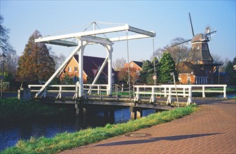 Canal and bascule bridge