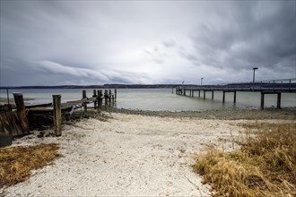 Stormy winter weather at Lake Constance