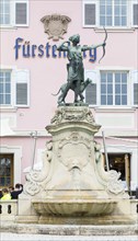 Diana Fountain in front of the Fuerstenberg Braeustueble on the Postplatz