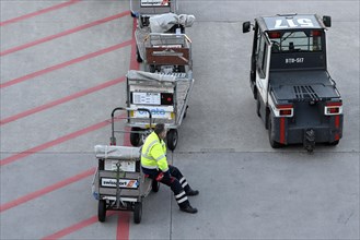 Ground Staff Baggage Transport
