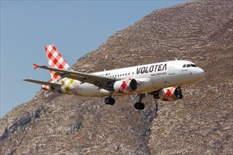 A Volotea Airbus A319 aircraft with registration EC-MTC at Santorini airport