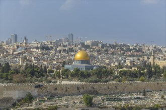 City panorama with Dome of the Rock and Temple Mount