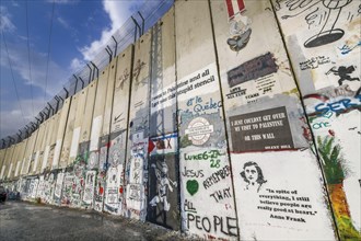 Border Wall to Israel