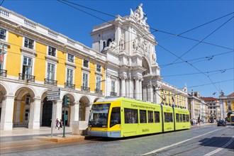 Tramway Tram Lisbon public transport transport transport at the Arc de Triomphe in Lisbon