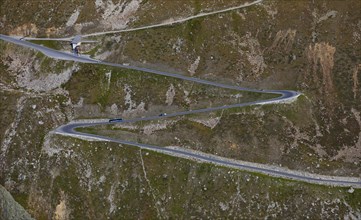 Serpentines of the Oetztal Glacier Road to the Rettenbach Glacier