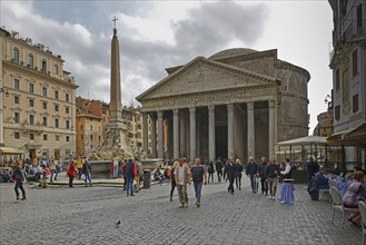 Portico of the Pantheon