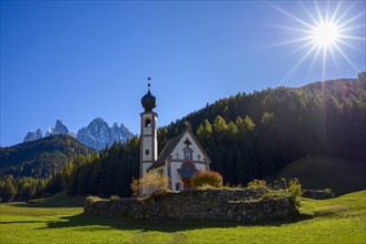 Saint Johann Church with Sun