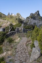 Hiking trail to the summit of Pico Ruivo