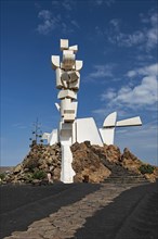 Sculpture Monumento al Campesino by the artist Cesar Manrique