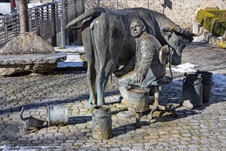 Taxpayer's Fountain by the artist Leo Wirth
