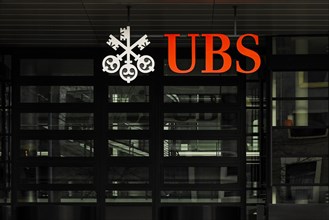 Logo UBS Bank