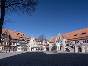 Burgplatz with von Veltheimsches Haus