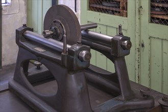 Balancing machine in a historic turning shop