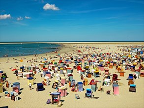 Sandy beach beach