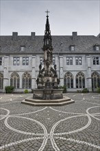 Fountain of Paradise in the playground of the Domsingschule