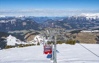 Hohe Salve gondola lift in the Skiwelt Wilder Kaiser ski area