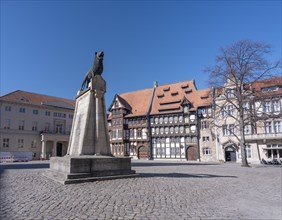 Burgplatz with State Museum in Vieweg House