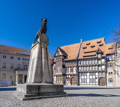 Burgplatz with State Museum in Vieweg House