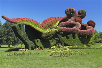 Plant sculpture