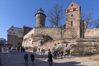 Tourists at the Kaiserburg