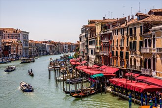 View from the Rialto Bridge to the canal in southwest direction