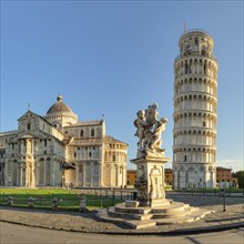 Santa Maria Assunta Cathedral and Leaning Tower in Piazza dei Miracoil