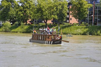 Ulmer Schachtel on the Danube
