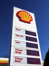 Fuel price display board at a Shell petrol station in Wolfsburg-Vorsfelde 08. 03. 2022. Prices are rising and are well over two euros per litre. Diesel is five cents more expensive here than super pet...