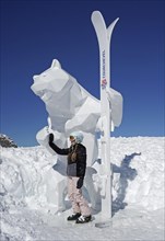 Sculpture Standing Bear with Ski and Skier