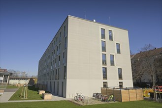 Modular accommodation for refugees