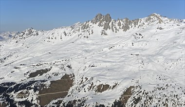 Saulire peak