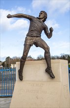 Bronze statue sculpture of footballer Kevin Beattie 1953-2018